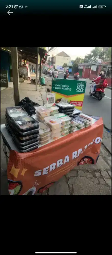 Freelance 4jam jaga stand makanan