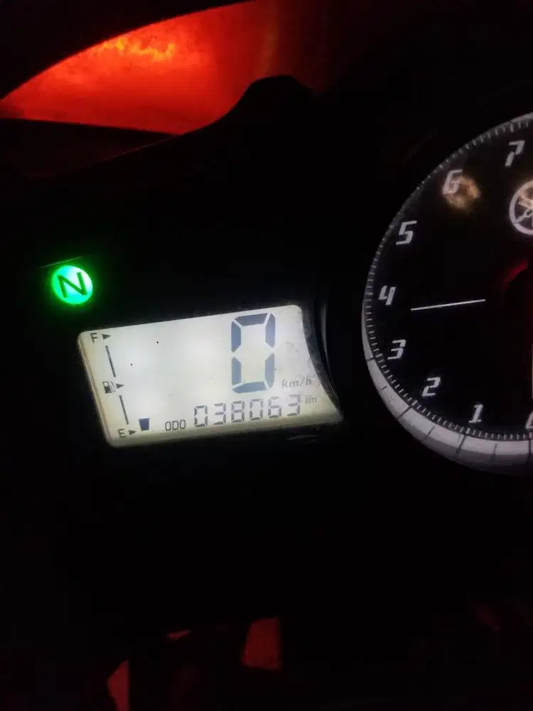 Yamaha YZF R15 2014 like new terawat