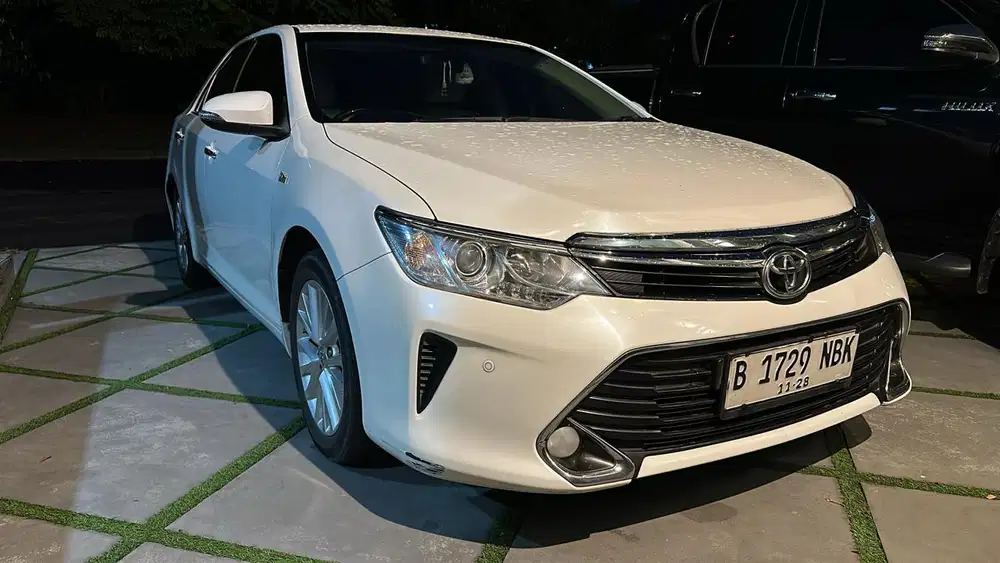 Toyota Camry 2018 Bensin