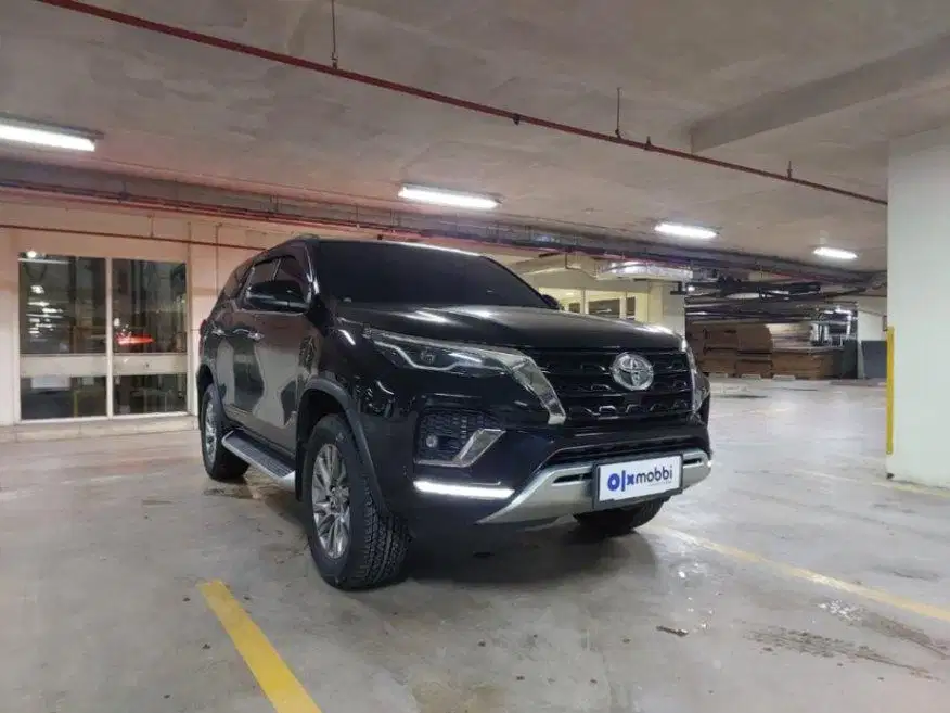 LOW DP Toyota Fortuner 2.4 4x2 VRZ Solar-AT 2021 SJF