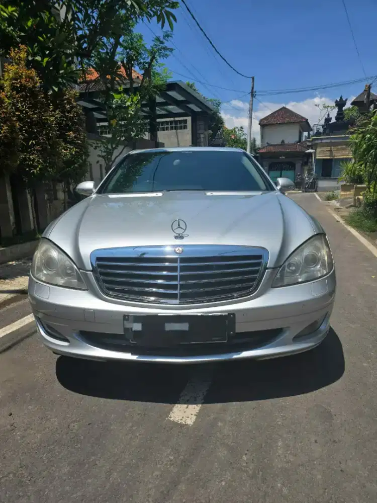 Mercedes Benz S 300L W221 Tahun 2010