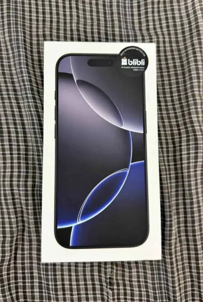 iPhone 16 pro 128 GB Like New