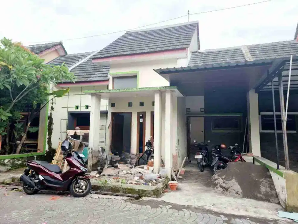 Rumah Cantik Nyaman Strategis di Sukoharjo