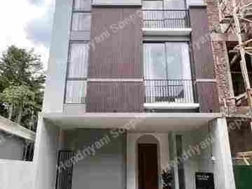 RUMAH DIJUAL DI JAGAKARSA JAKARTA SELATAN