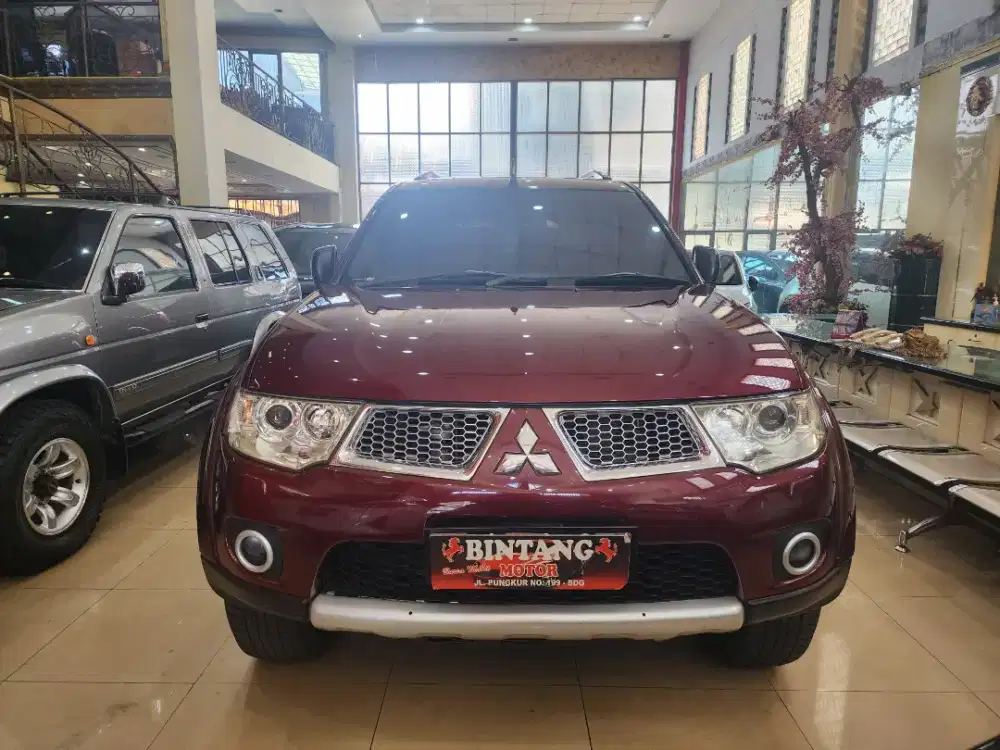 PAJERO SPORT DAKAR AT 2012 MARUN / MODEL THN 2013 (BINTANG MOTOR)