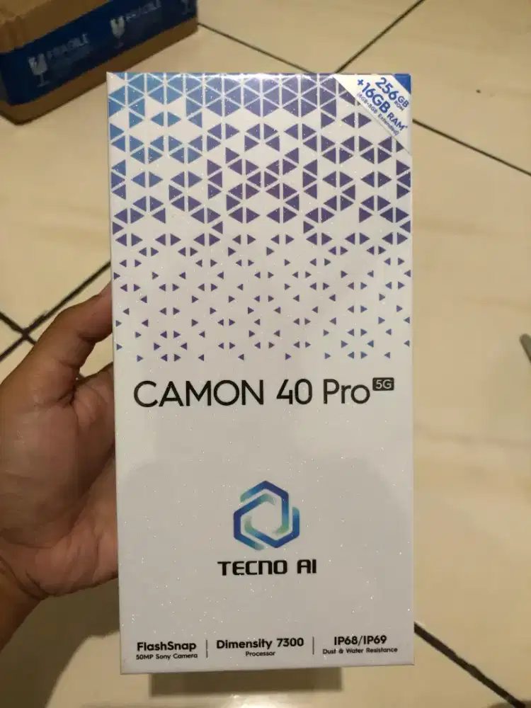 Dijual Tecno Camon 40pro 5G masih segel
