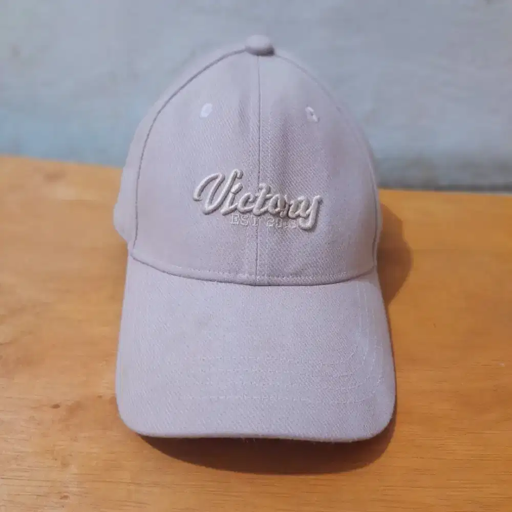 Topi Victory Mostórhata