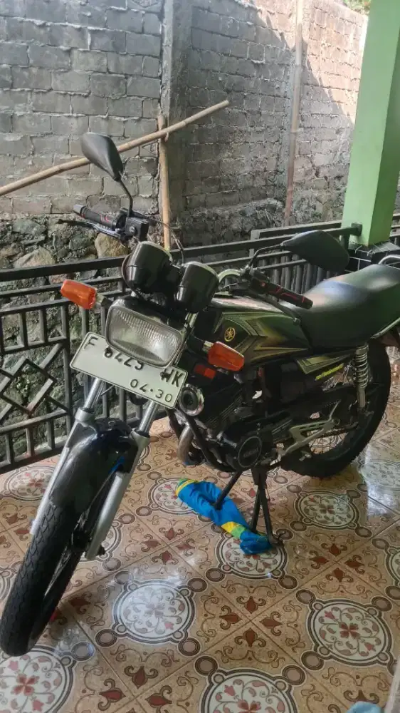 Di jual king 2004 istimewa