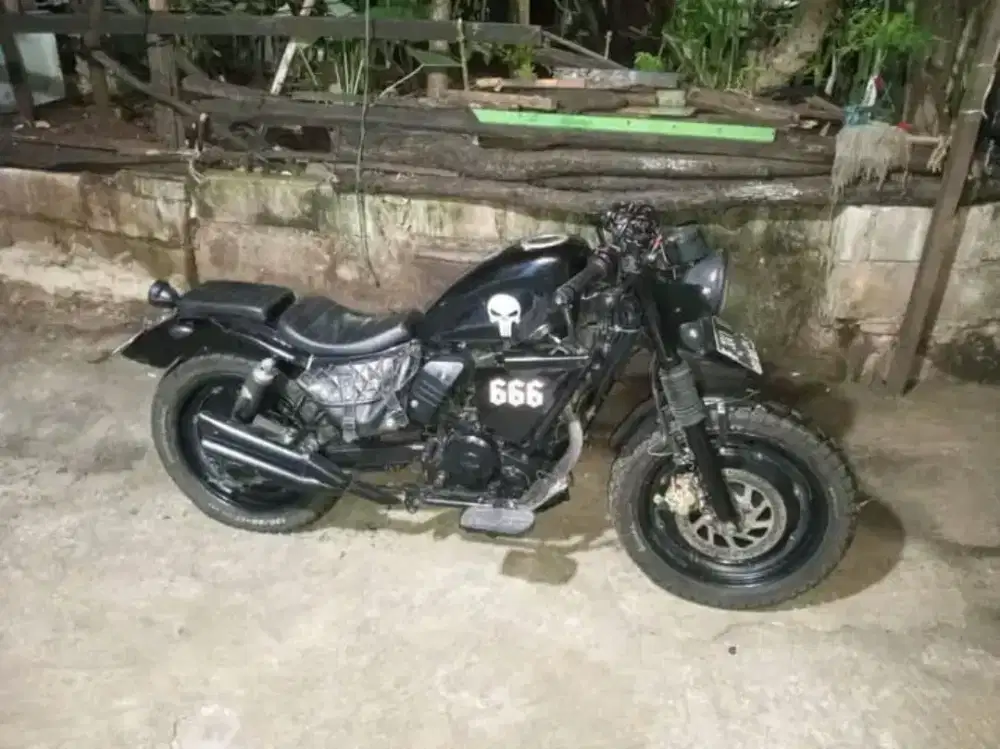 custom bobber benelli basic byson 150cc