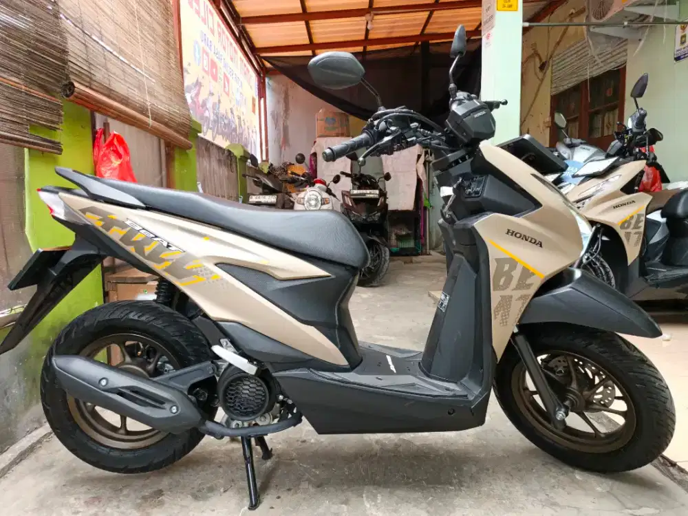KM 1RB HONDA BEAT STREET 2025 BLN 3 BS TT 2024 HRG PAS DI CILEDUG ORI