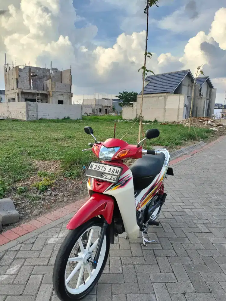 Langkah kharisma 2003 asli merah Full modif istimewa