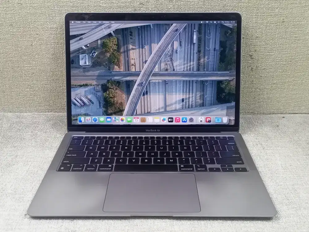 Laptop MacBook Air M1 2020, RAM 8/256 GB