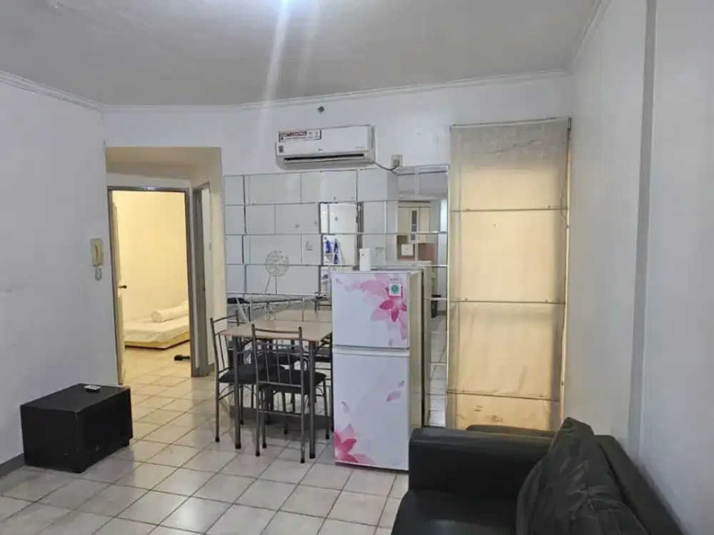 Dijual Apartemen Mediterania Gajah Mada 3BR, 55m2, Furnished