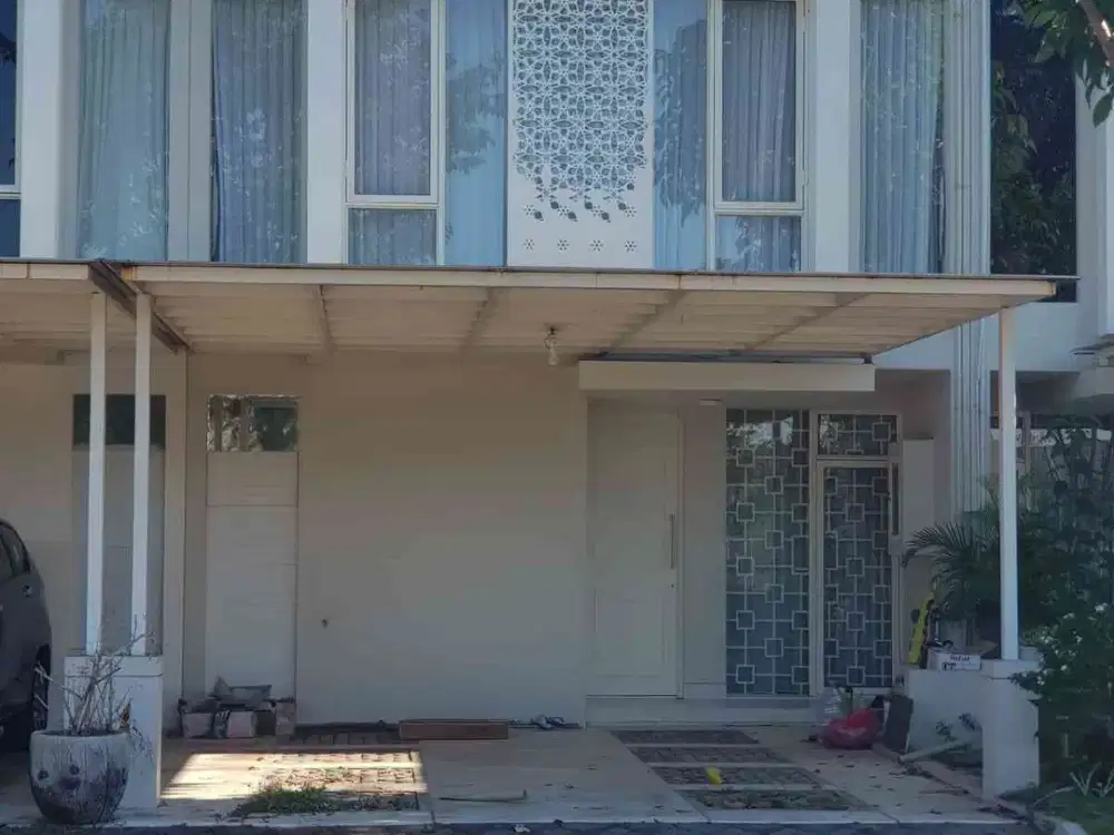 Disewakan rumah 2lantai Grand Pakuwon Furnish