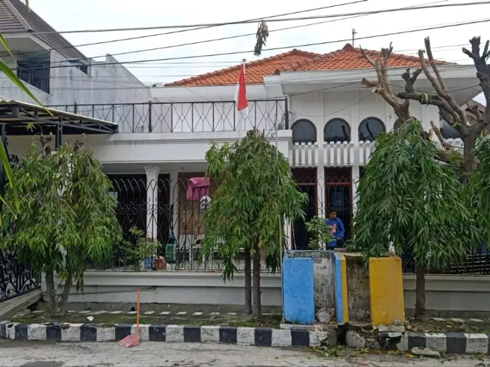 RUMAH DI KERTAJAYA INDAH STRATEGIS, ROW 3 MOBIL