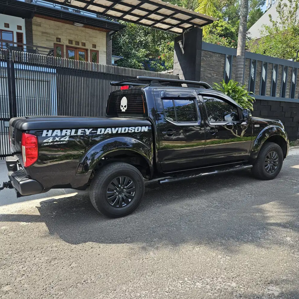 Nissan Navara 2011 Bensin