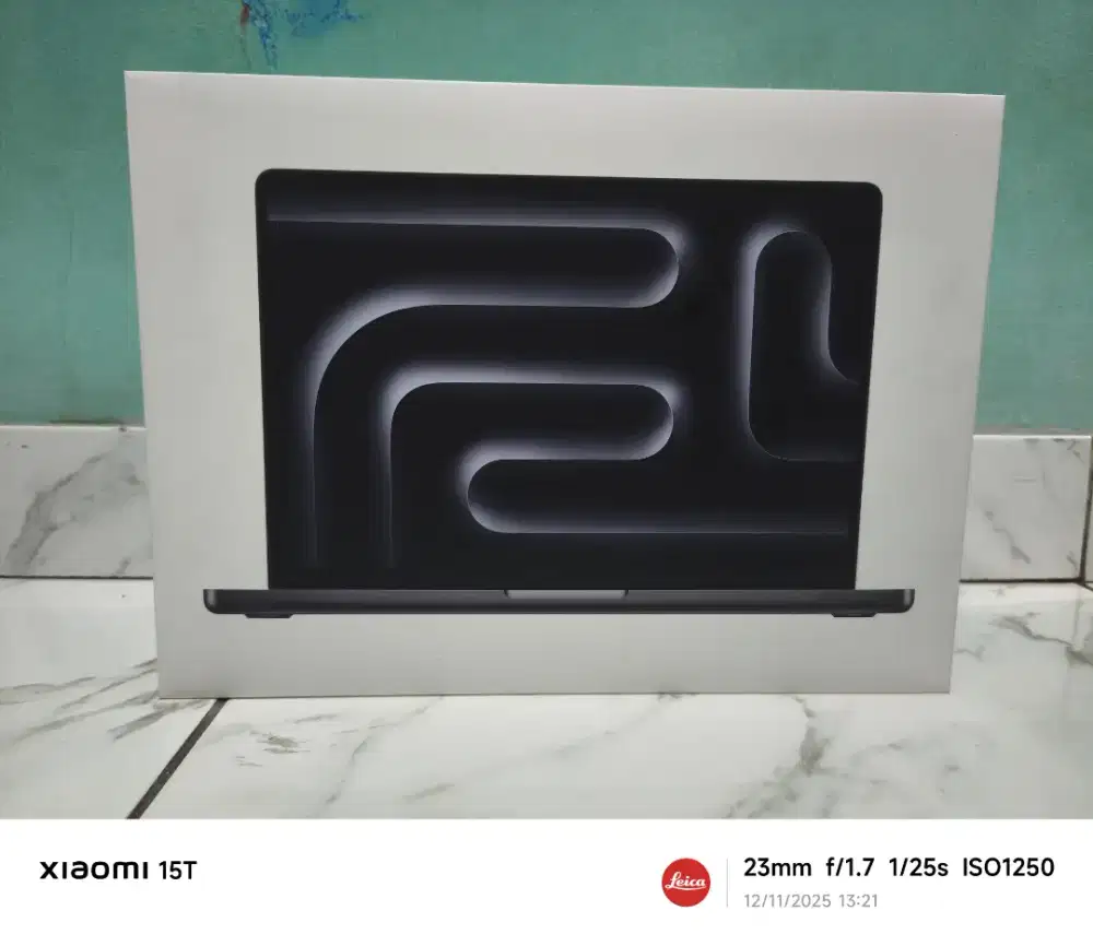 MacBook pro M4 16/512 iBox Segel Resmi
