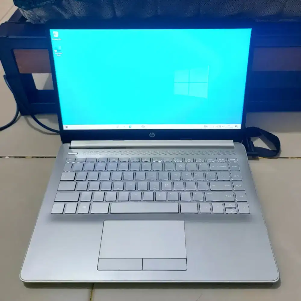 HP 14s-dk0073AU AMD A4-9125 Ram 4 GB HDD 500 GB Keyboard Backlight