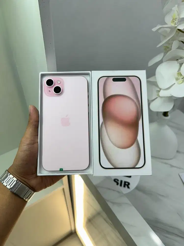 15 PLUS 128GB PINK NEW