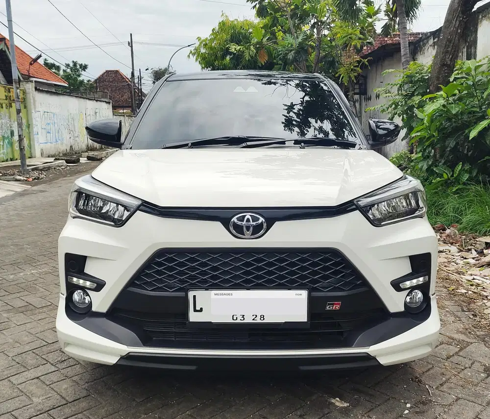 Raize 1.0 GR Sport TSS Two Tone Matic 2022