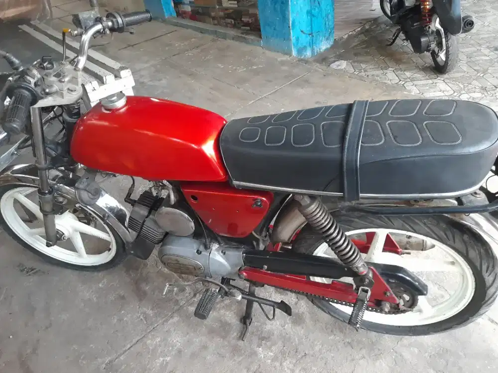 Asalamualaiku.Suzuki A 100