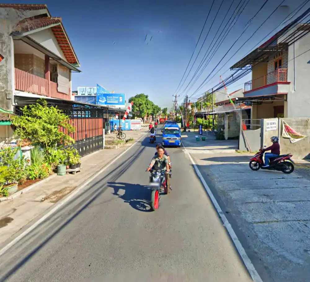 Rumah pinggir jalan mojosongo