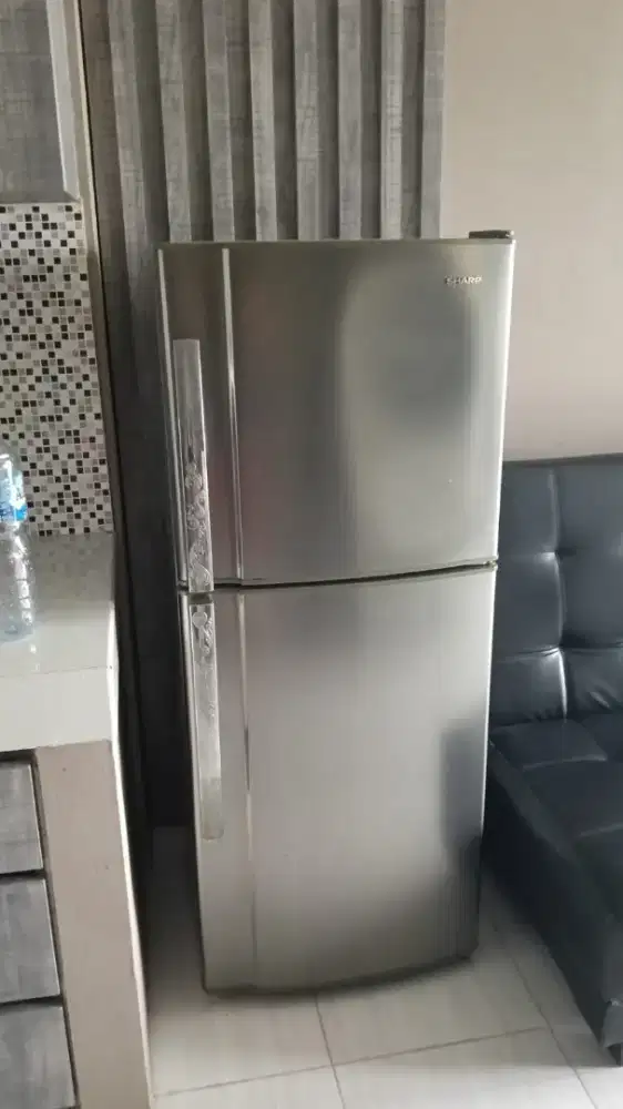 Kulkas Sharp 2pintu