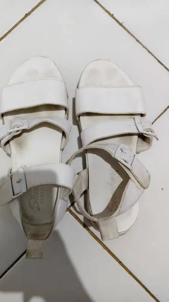 Skechers sendal wanita PL