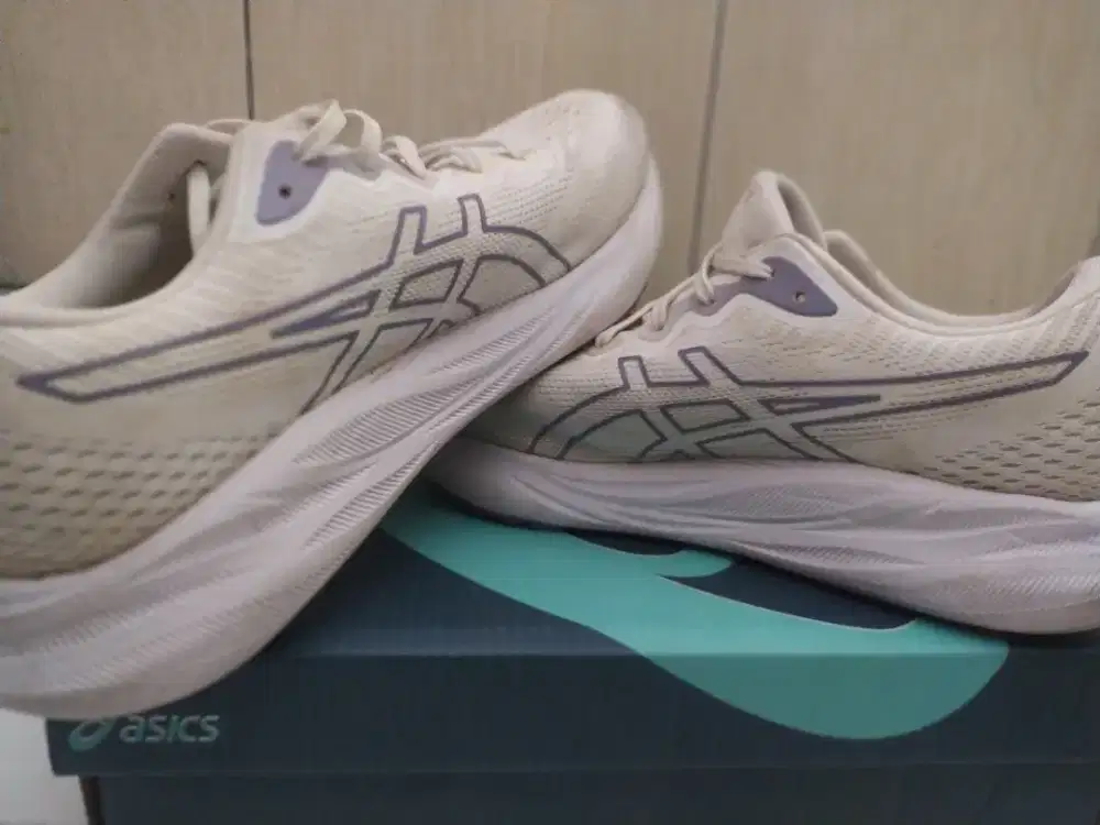 dijual sepatu asics