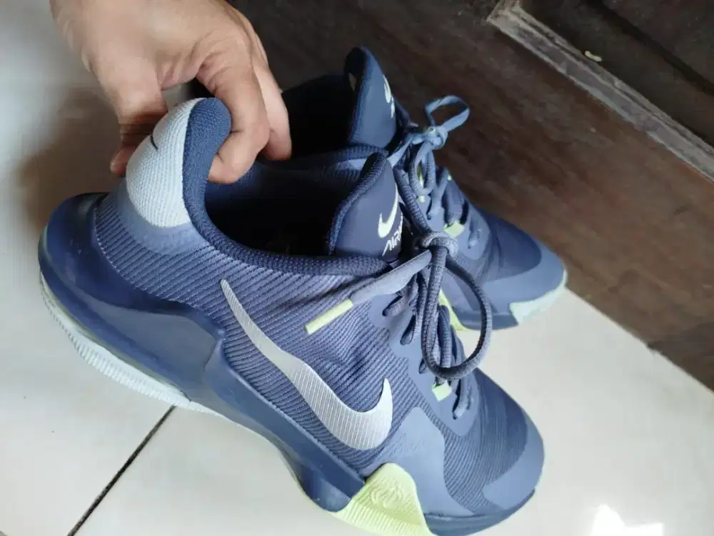 BORONGAN SEPATU NIKE AIRMAX DAN RUNNING UK 41-42
