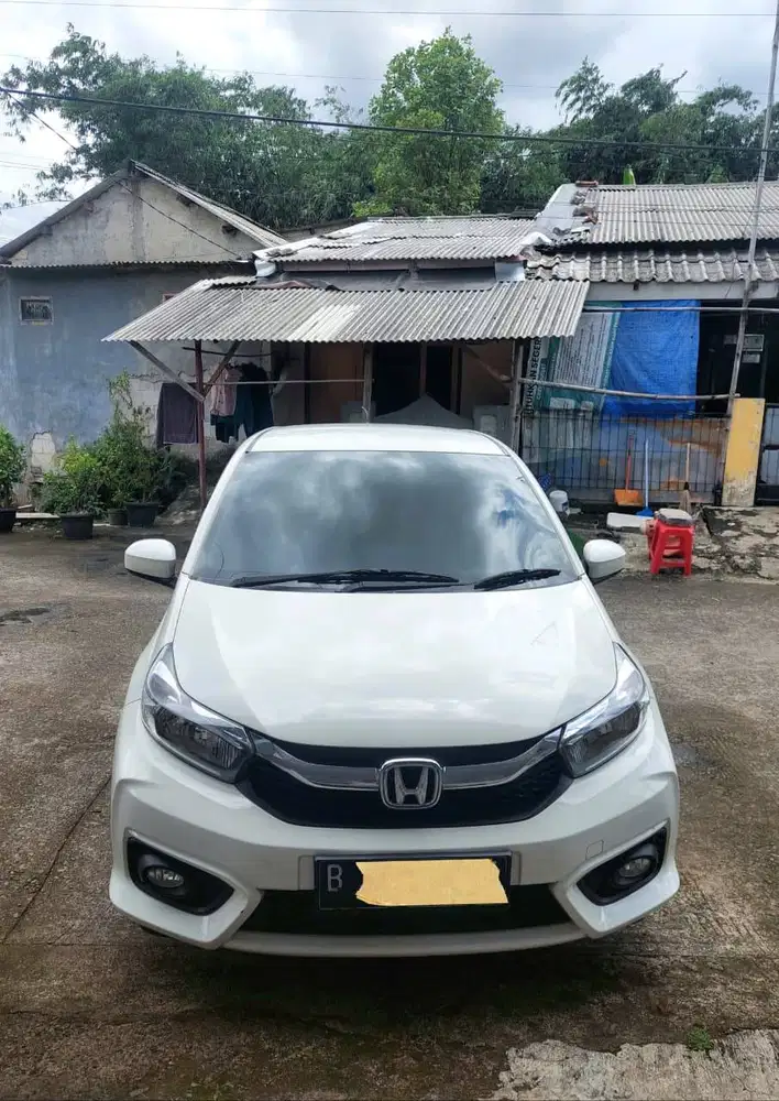 jual mobil brio satya manual kilo meter rendah dan mesin halus