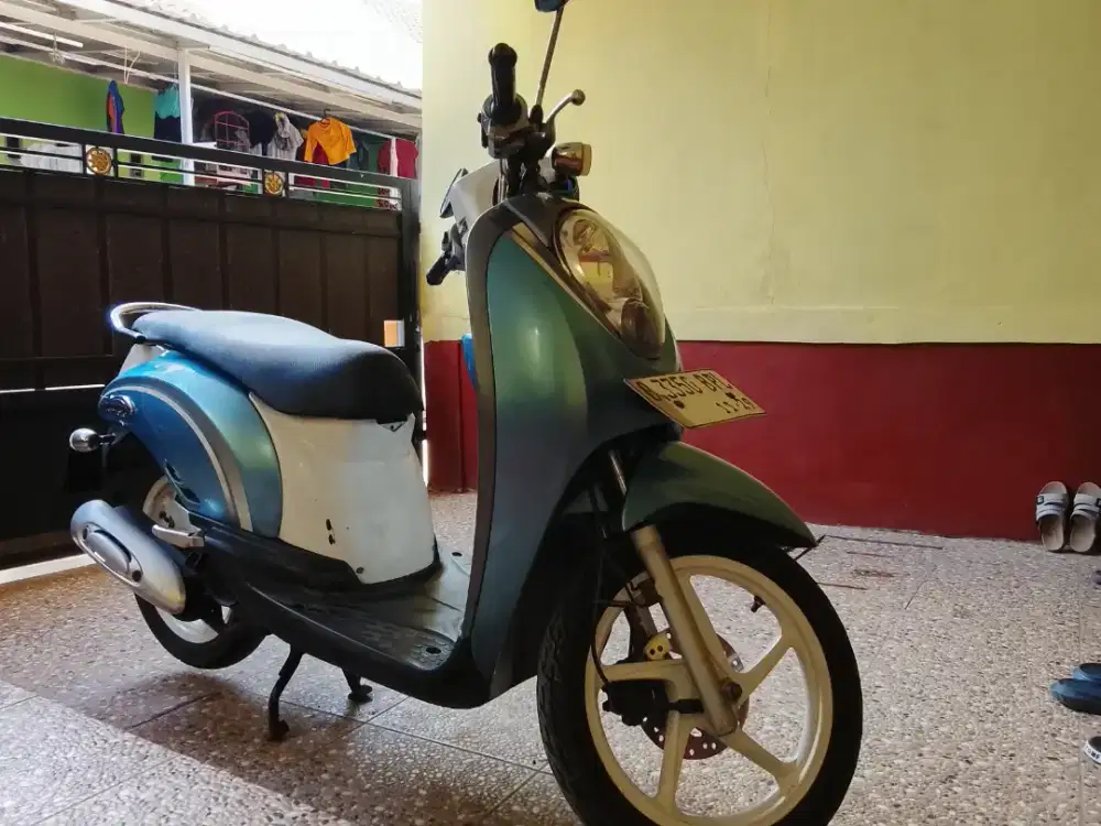 Honda Scoopy tahun  2012 Plat B DKi
