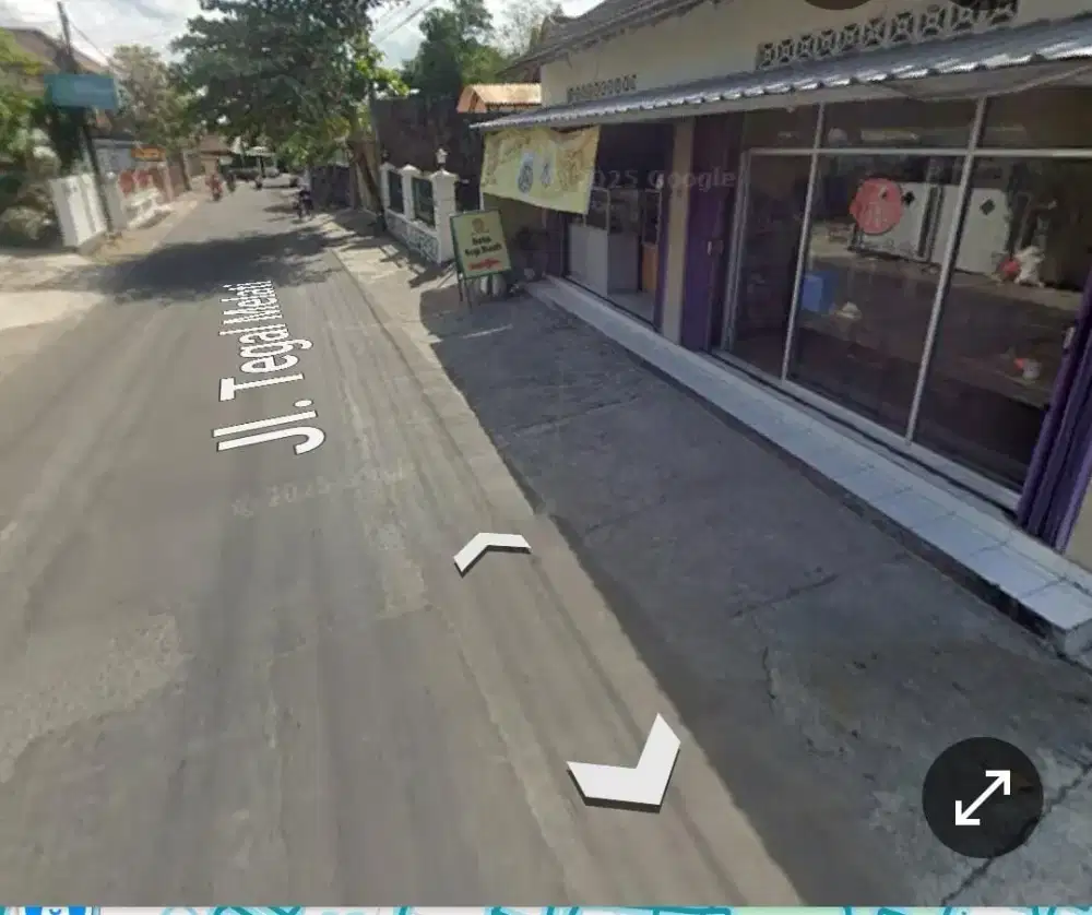 Dijual rumah induk dan kost kostan dibelakang Monjali Yogyakarta