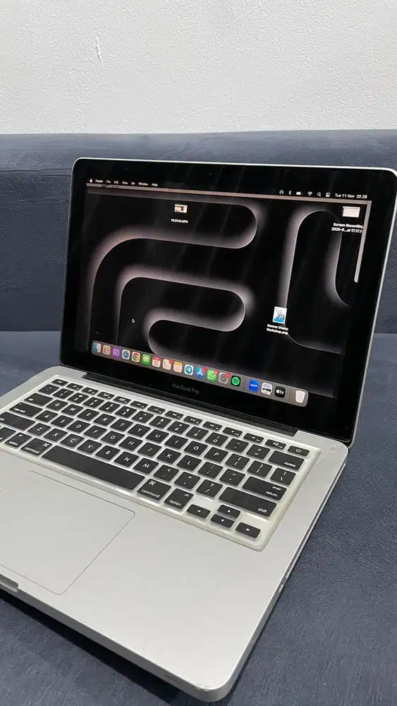 Macbook Pro 13 inch, Mid 2012 - i5 SSD 256GB,  16 Gb HDD 1 TB