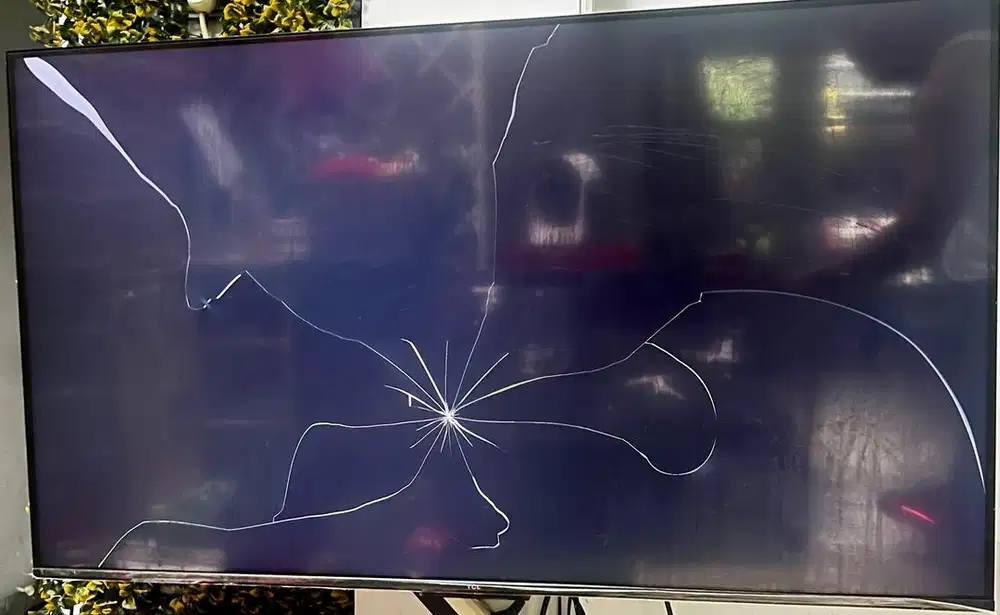 Dijual smart TV TCL 43