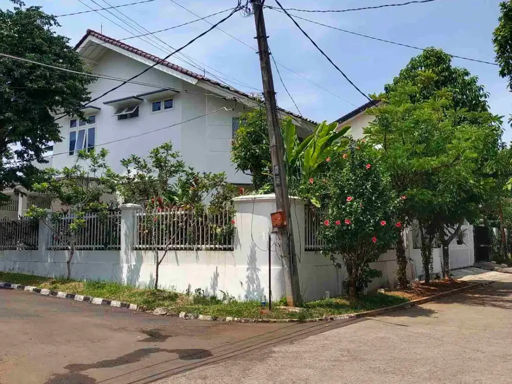 Dijual Murah Rumah Bagus Asri Cinere