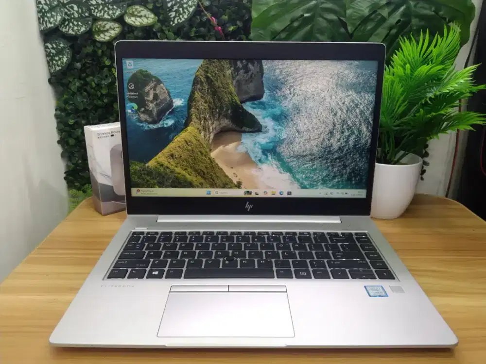 Hp Elitebook 840 G4 Ci5 8265U Ram 8Gb SSD 256Gb VGA Radeon Rx540 2Gb