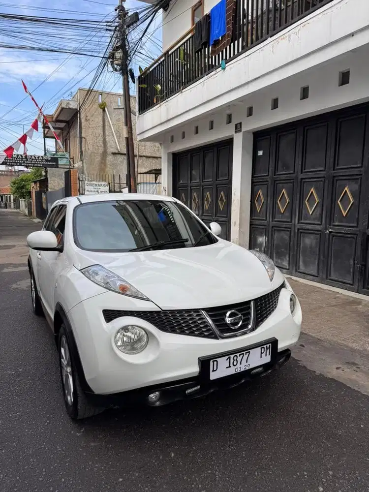 Nissan juke rx 2013 matic istimewa siap pake