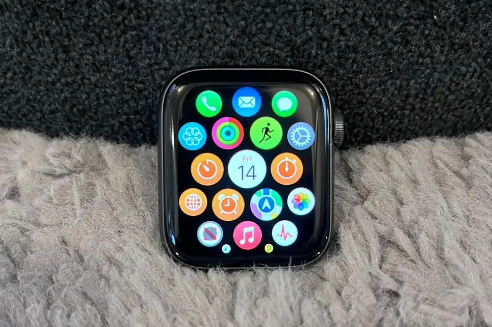 Apple watch seri 4 44mm