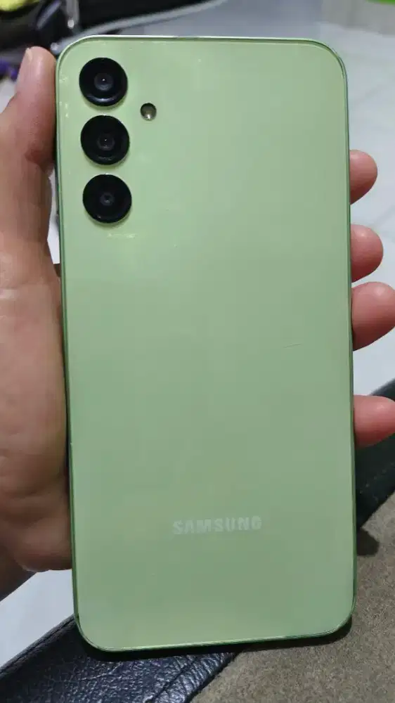 Samsung A24 , ram 8/128