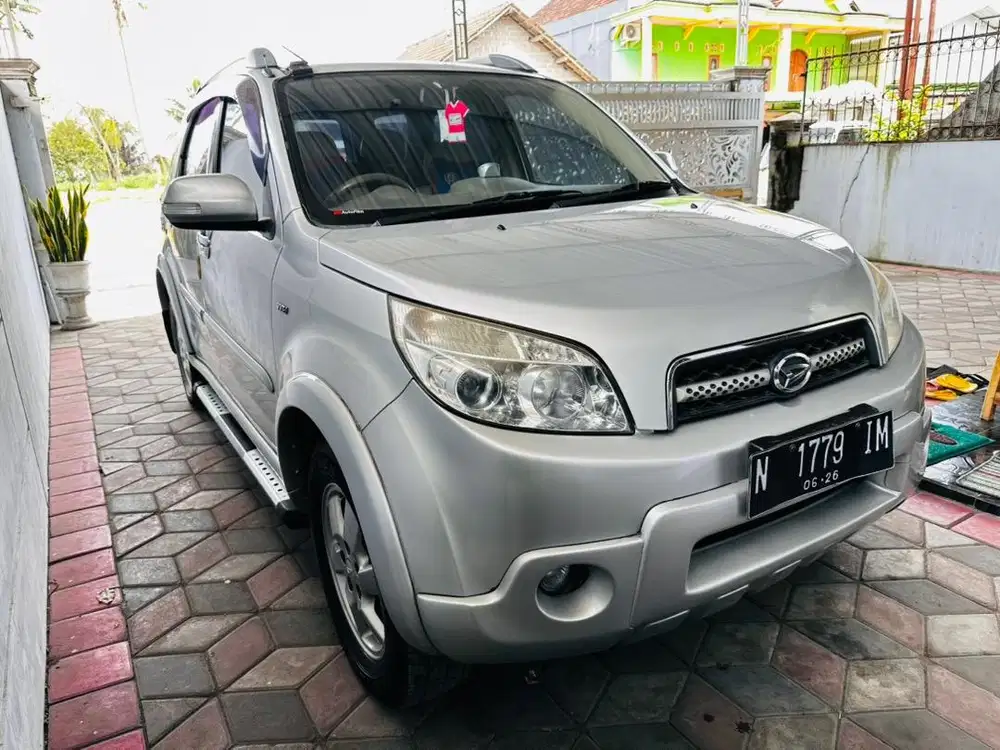 Terios TX Adventure silver 2009 daihatsu teros
