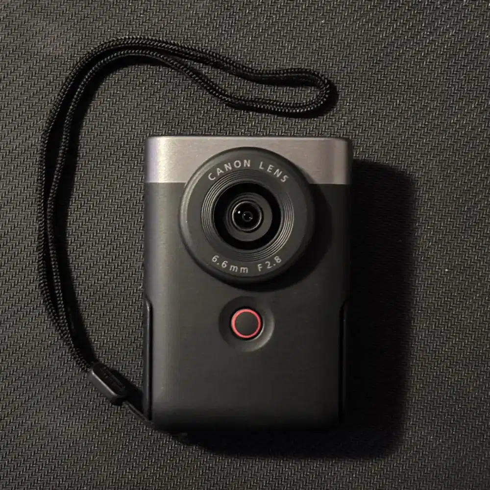 Canon powershot V10 seperti baru lengkap