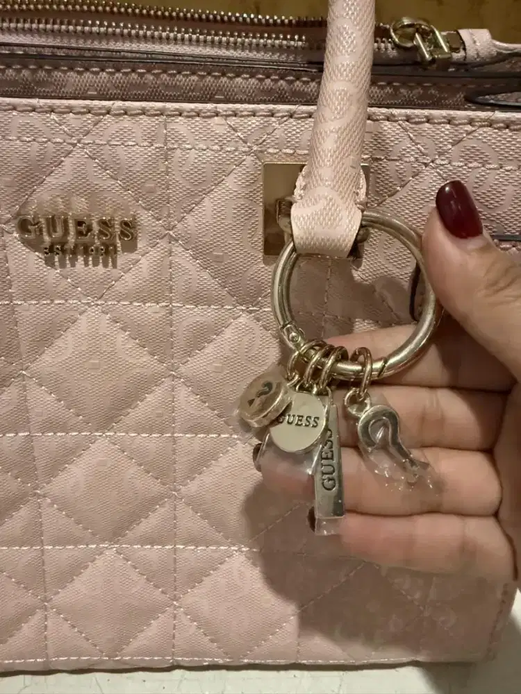 Tas wanita merk GUESS original