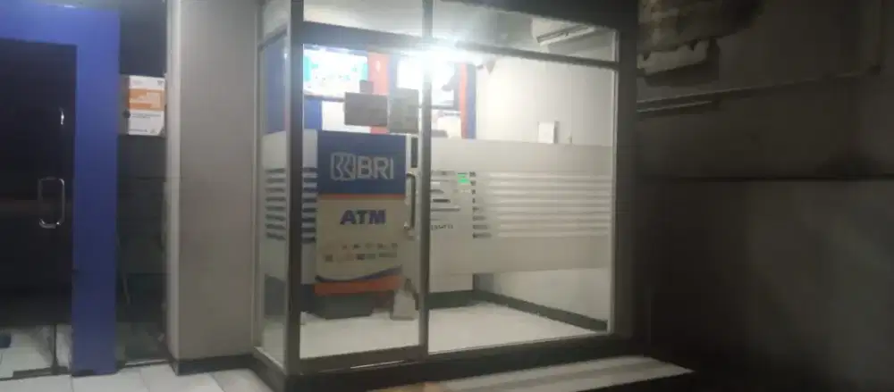 Cutting sticker sunglass stiker buram es unt kaca kantor & atm bank