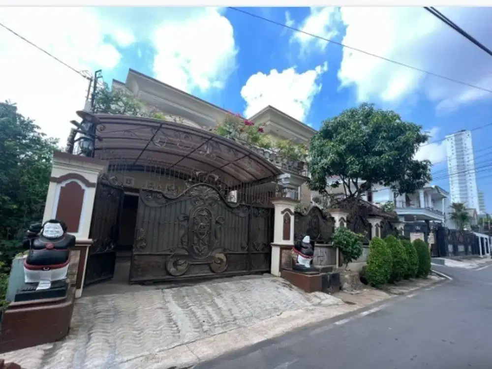 Rumah Hook 2 Lt di Jl Mangga Raya belakang Java Mall