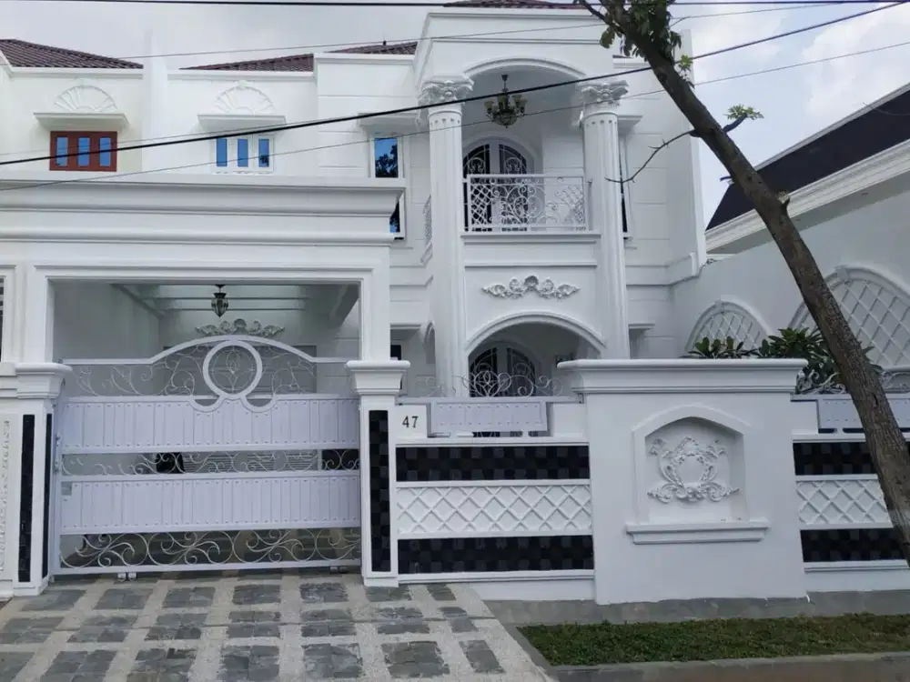 RUMAH MEWAH BERINGIN V GAPERTA MEDAN HELVETIA JALAN ASPAL LEBAR BERSIH