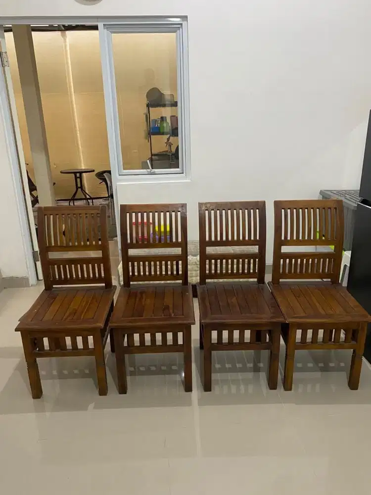 Jual kursi kayu jati 4 unit