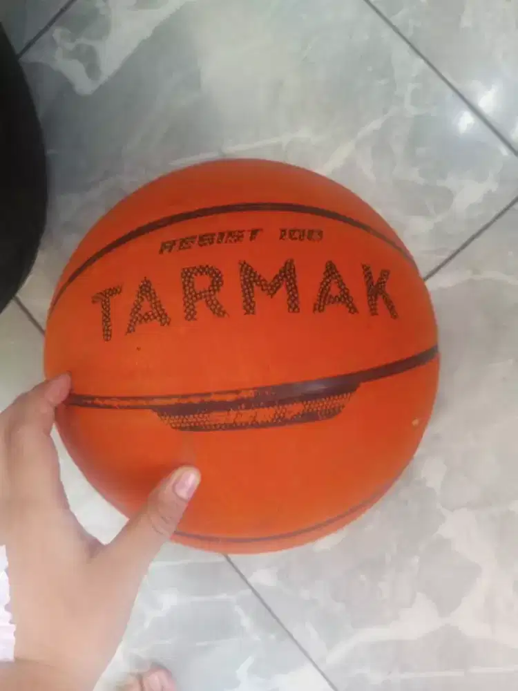 BOLA BASKET SURABAYA