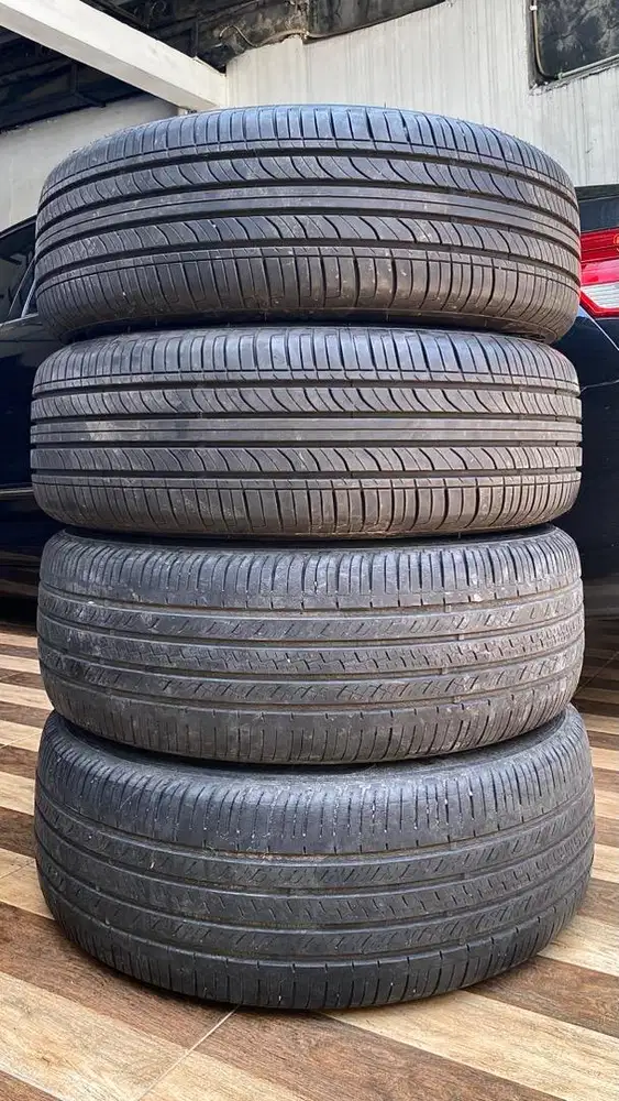 4 ban 215 60 17 size 215/60/R17 depok