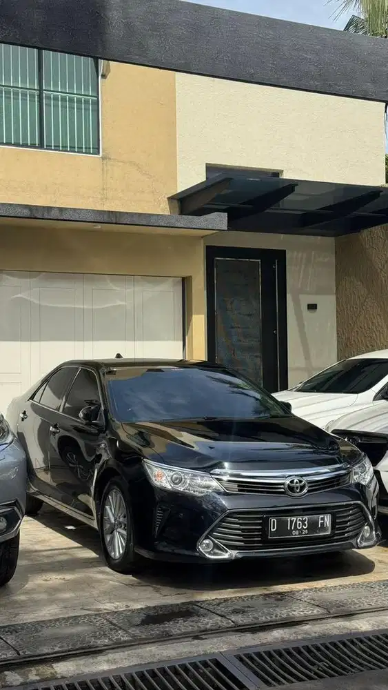 toyota camry v 2016